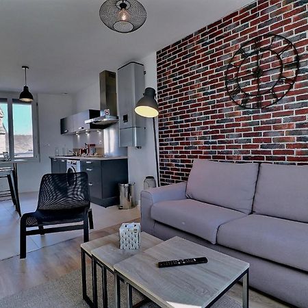 Appartement Logisy En Centre-Ville De Vitre I Logisy L'Indu วิเทร ภายนอก รูปภาพ