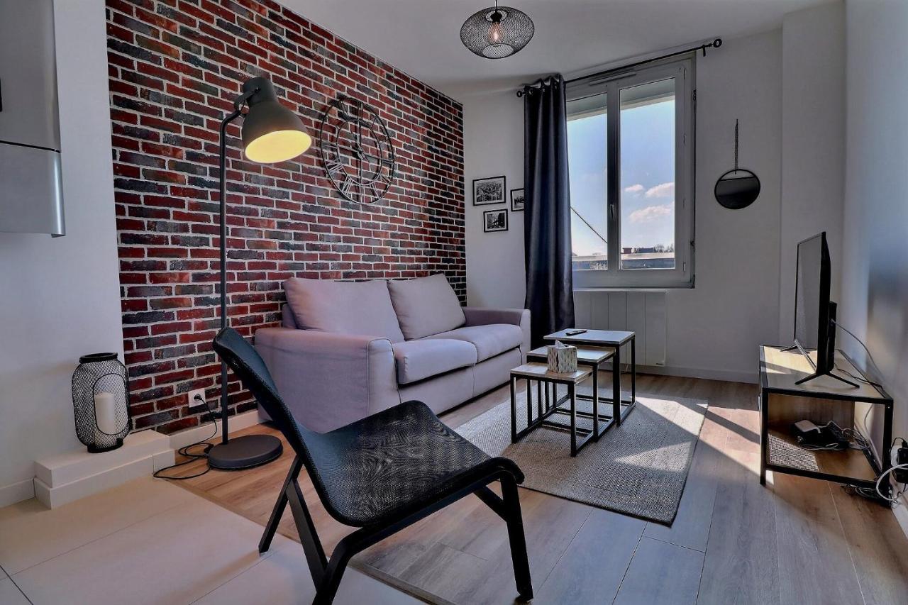 Appartement Logisy En Centre-Ville De Vitre I Logisy L'Indu วิเทร ภายนอก รูปภาพ