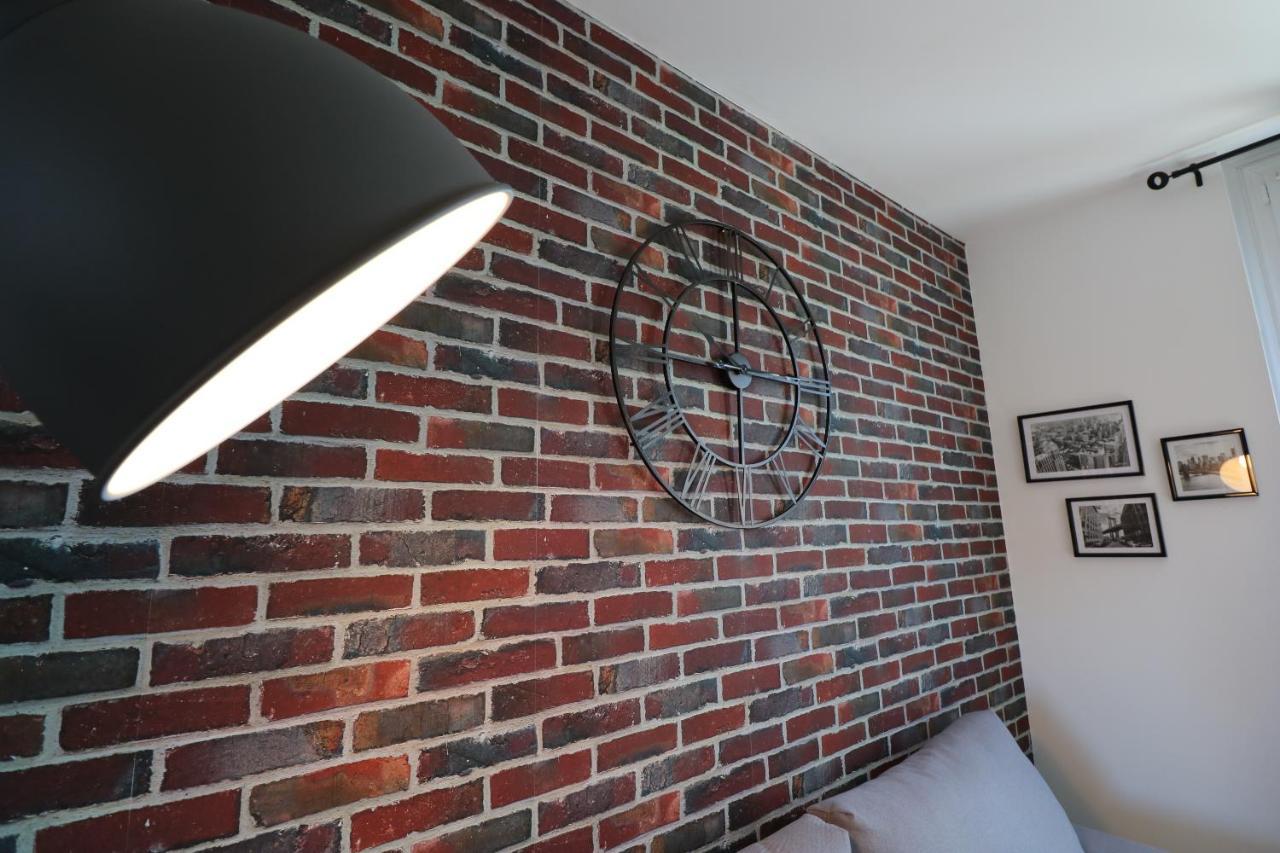 Appartement Logisy En Centre-Ville De Vitre I Logisy L'Indu วิเทร ภายนอก รูปภาพ